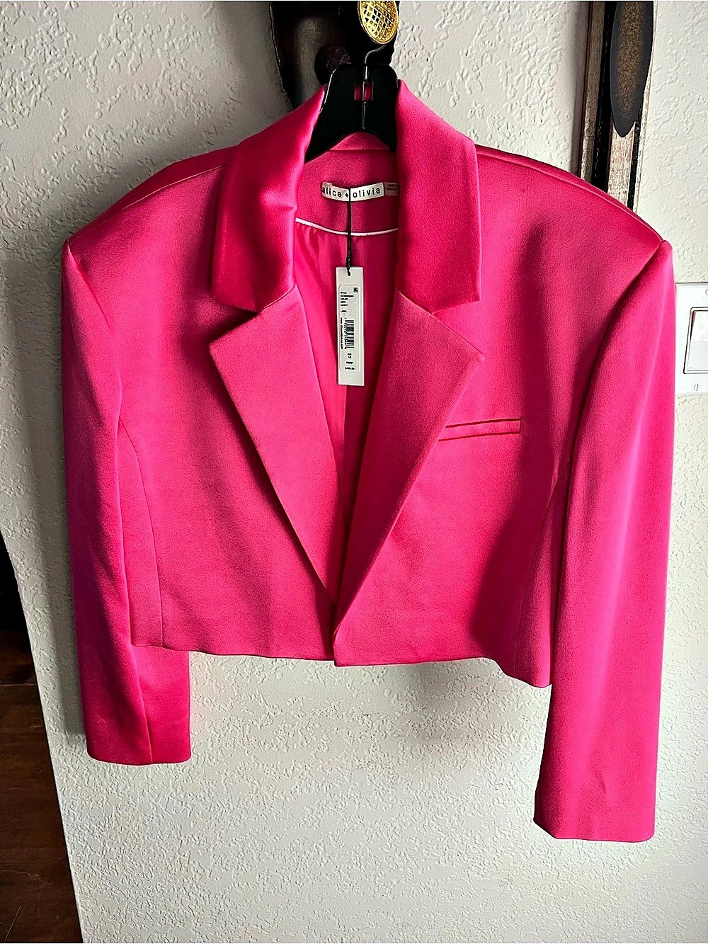 Alice + Olivia Cropped Blazer in Pink Size 10 NWT
